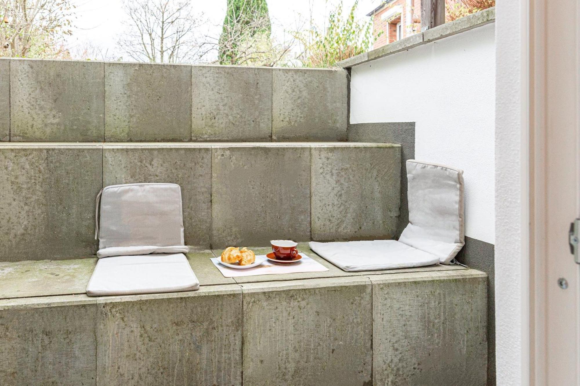 Have-A-Nice-Stay - Souterrain, Kino An Der Natur, U-Bahn Nach Hamburg 400M - Baecker & Restaurants 500M - Lidl 800M - Zentrum 1,5Km Ahrensburg Bagian luar foto