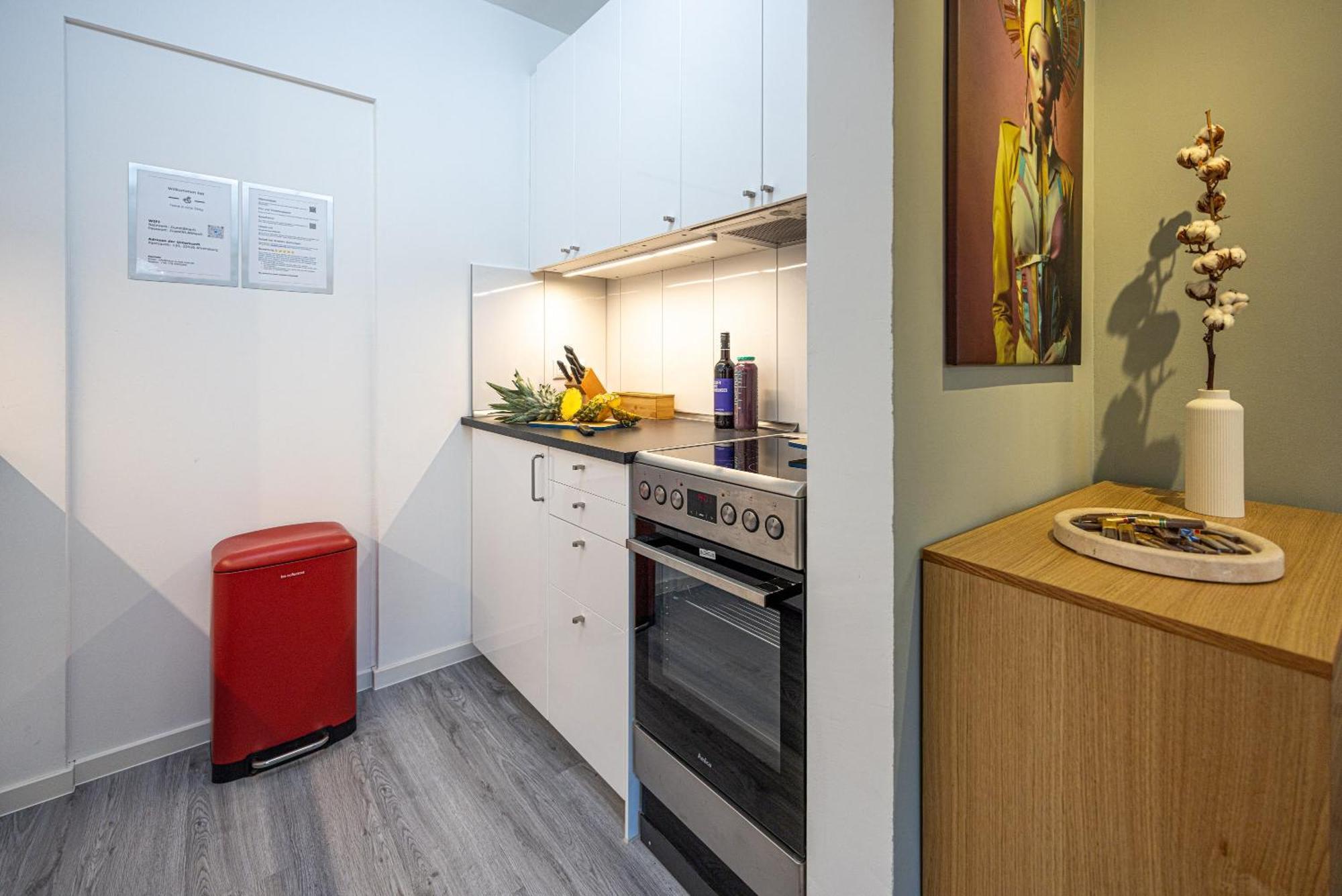 Have-A-Nice-Stay - Souterrain, Kino An Der Natur, U-Bahn Nach Hamburg 400M - Baecker & Restaurants 500M - Lidl 800M - Zentrum 1,5Km Ahrensburg Bagian luar foto